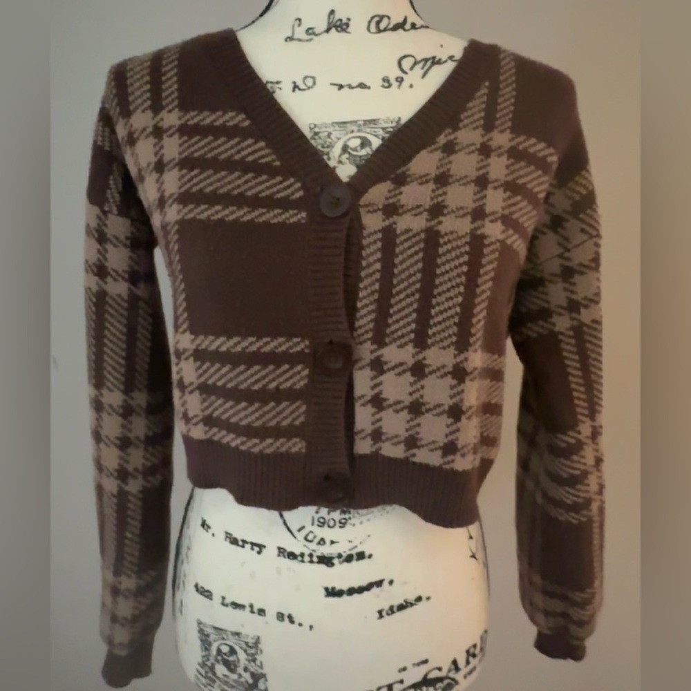 Hollister Plaid Brown Women's Sweater